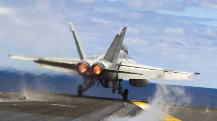 США потеряли сразу два истребителя-бомбардировщика F/A-18 Hornet
