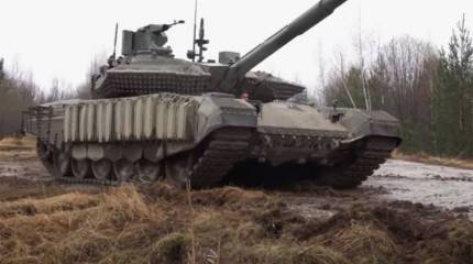 Песков прокомментировал публикации зарубежных СМИ о «переброске российских танков к украинской границе»