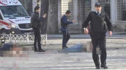 Турецкие власти проводят экстренное совещание в связи со взрывом в Стамбуле и запрещают турецким СМИ публиковать информацию о теракте