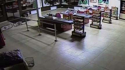 Нападения на магазины "Roshen" в Киеве