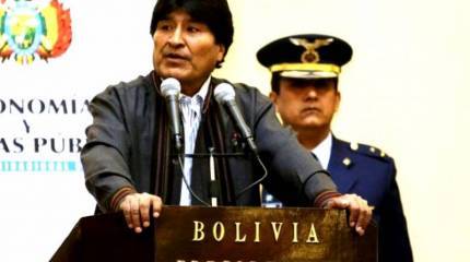 Боливийский лидер летит в Россию за самолетами и поддержкой против США