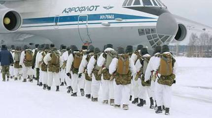 Десантирование военнослужащих ВДВ РФ и КСОР ОДКБ в арктических условиях