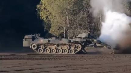Поставленные ВСУ Финляндией машины разминирования на базе танка Leopard глохнут от жары