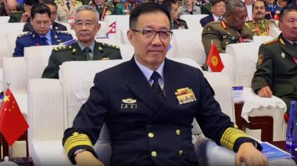 Мир скатывается к холодной войне - глава Минобороны КНР на Сяншаньском форуме
