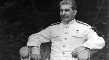 «Ему удалось провести страну над краем пропасти»