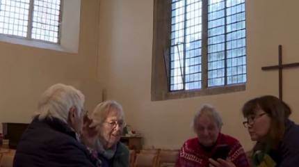 В Великобритании появились пункты обогрева для местных жителей, которые не могут оплатить отопление