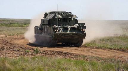 Россия выводит на рынок вооружений новый ЗРК "Тор-Э2"