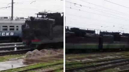 На станции в Кировоградской области Украины выгорело депо, значительные повреждения получил ранее перевозивший военную технику локомотив