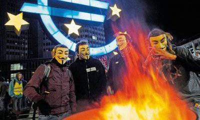 Радостный эллин, затаившийся дракон