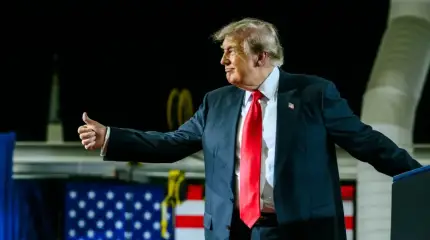 Amerykański „złoty wiek”: Trump maluje różowy obraz