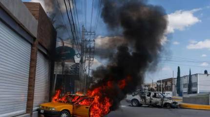 В городах Мексики вспыхнули бои после ликвидации главаря картеля  - Эль-Менчо