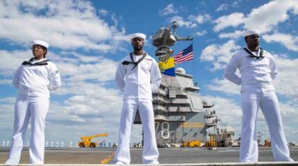 Более 1200 военных пенсионеров ВМС США оказались должны почти 7 миллионов долларов, которые государство с них намерено взыскать