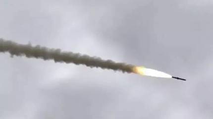 Появились кадры ракетного удара по промышленному предприятию в Запорожье