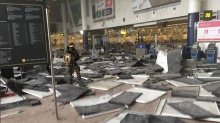 Развалинами Брюсселя удовлетворен