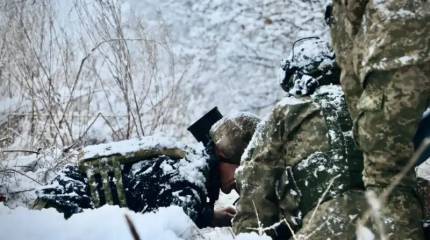 Военнослужащий ВСУ: Мы находимся в Марьинке, но сложно сказать, что мы её контролируем