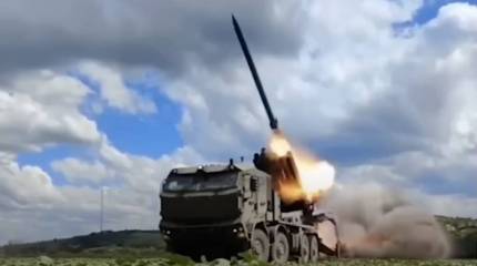 Работа украинской РСЗО на бронированном шасси Tatra попала на видео