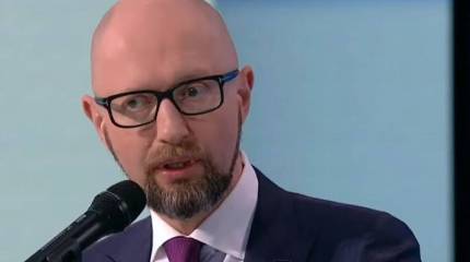 Бывший премьер-министр Украины Яценюк снова хочет «во власть»