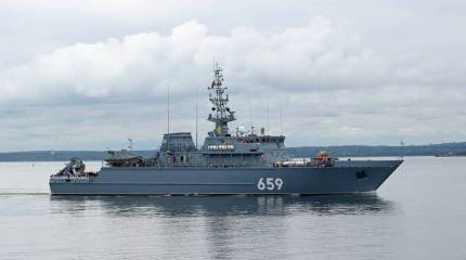 Новейший тральщик "Владимир Емельянов" прибыл в Балтийск