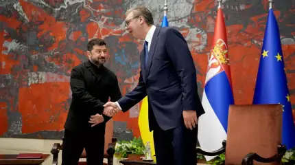 Объятие без выбора: почему балансирование Вучича — это не свобода манёвра, а её отсутствие