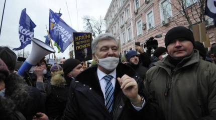 Печерский суд Киева избрал меру пресечения Петру Порошенко в рамках дела о госизмене
