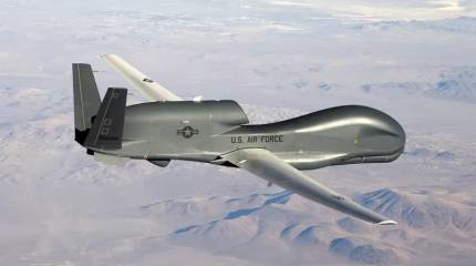 Американский БПЛА RQ-4B Global Hawk десять часов «висит» к югу от побережья Крымского полуострова