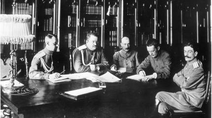 Просто министры, не капиталисты – Керенский, Верховский и Маниковский