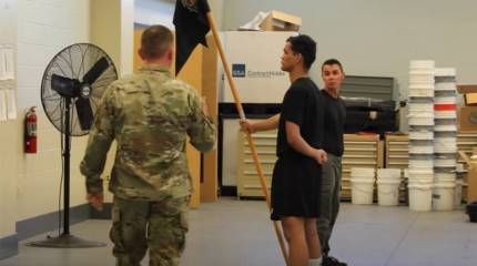 В прессе США: Армии всё труднее выполнять план призыва на 100 процентов