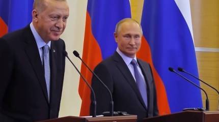 «Бросился в ноги врага»: Турецкая оппозиция о переговорах Эрдогана в Москве