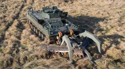 Вскроет бреши в минных полях: Британия показала роботизированный комплекс Weevil