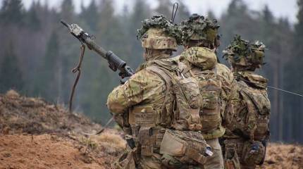 Живущие в палаточном лагере в Латвии датские солдаты получили отравления от использования тепловых пушек