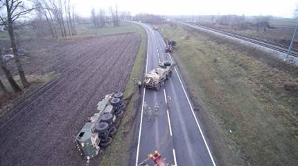 Американская техника оказалась в плену у польских дорог