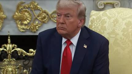 Трамп заявил, что наблюдал за парадом в Пекине, назвав его впечатляющим