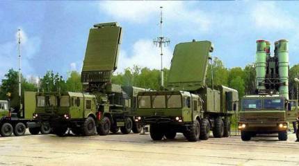 На полигон Ашулук для учений войск ВКО перебрасываются комплексы С-400