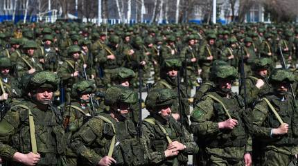 Медведев назвал новые цифры набора контрактников в 2025 году