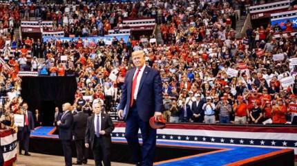 Трамп: Мы не уйдём из Ирака, если они не расплатятся