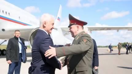 «Мы ни на кого мы нападать не собираемся»: президент Белоруссии обсудил с главой Минобороны РФ предстоящие совместные учения