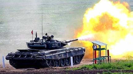 Новейшие танки Т-72Б3 ведут снайперскую стрельбу под Краснодаром
