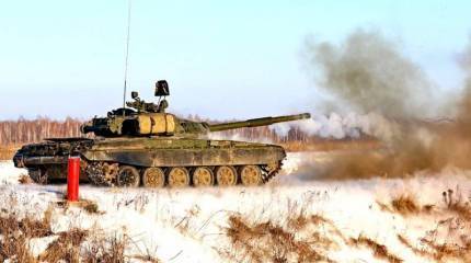 Новую уральскую танковую дивизию проверили на боеготовность