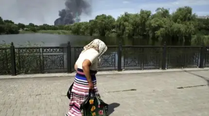 Сжигать мосты: Под Одессой в небо поднялся огромный черный гриб