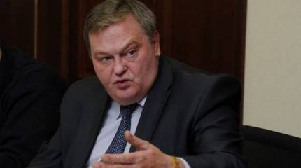 Евгений Спицын: Под видом аполитичности школьникам навязывают новую идеологию