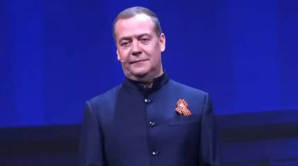 Медведев заявил, что «Единая Россия» рассчитывает на конституционное большинство
