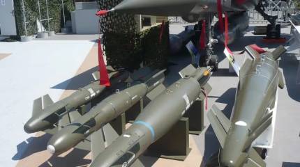 Франция намерена адаптировать свои авиабомбы AASM для самолётов F-16, которые поставят Украине