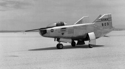 Экспериментальный летательный аппарат Northrop M2-F2(3): «летающая ванна»