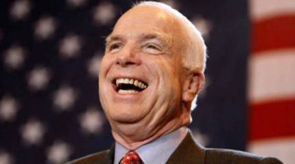 Новыми советниками Петра Порошенко стали Джон Маккейн и Карл Бильдт