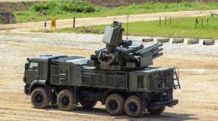 В ходе учения зенитчики ВВО поразили новейшую высокоскоростную мишень «Пенсне»