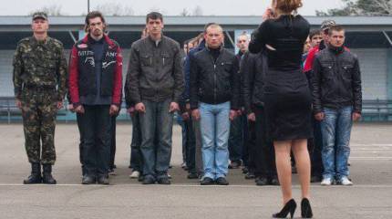 Минобороны Украины в 2015 году планирует призвать не менее 40 тысяч новобранцев