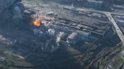 В МВД ДНР показали уничтожение укрытий боевиков в цеховом комплексе завода «Азовсталь»