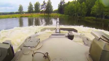 В России рассматривается возможность создания нового лёгкого плавающего танка на колёсном шасси