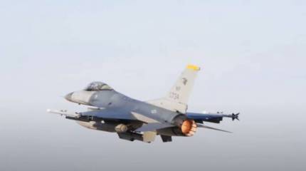 «F-21 поможет противостоять приграничной милитаризации Китая»: США пытаются продать Индии вариацию F-16