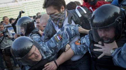 В противовес нападкам на российский ОМОН, или Кто едет верхом на меньшинстве (Опрос)